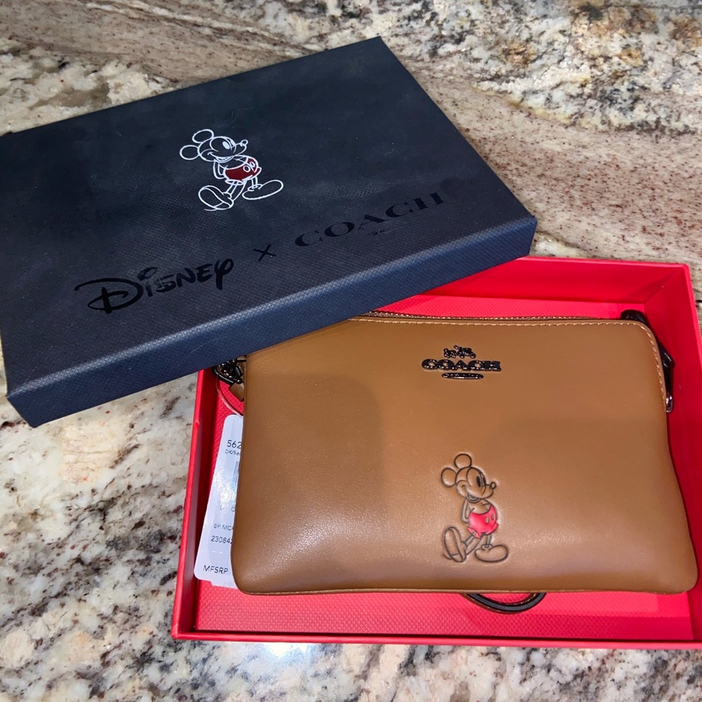 *BRAND NEW* Disney X Coach Brown Wristlet